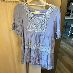 Altar’d state medium light blue top